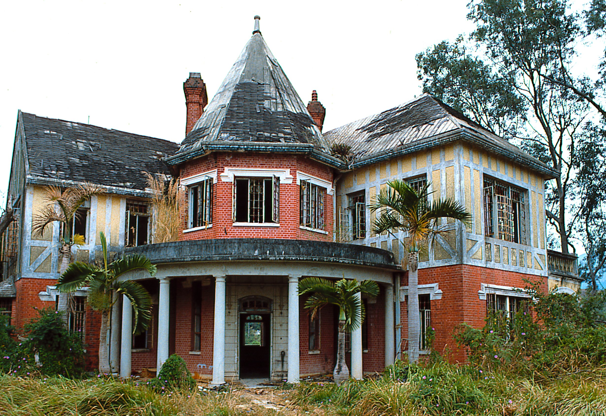 Сирмио, главный вход