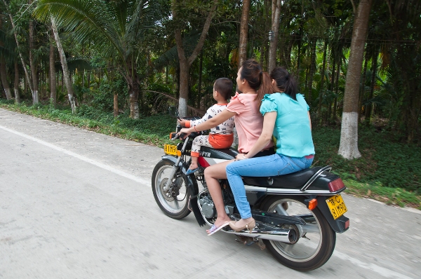 around the island 006