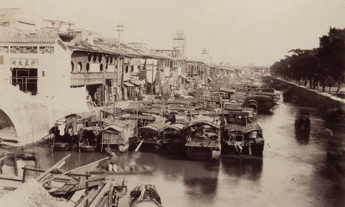 Один из торговых каналов Гуанчжоу, около 1880 г. Фото: commons.wikimedia.org