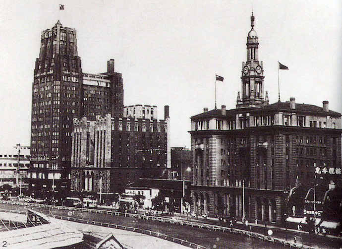 park-hotel-foreign-ymca-and-china-united-apartments-wang-guobin-the-140th-anniversary-of-nanjing-road-west-1862-2002