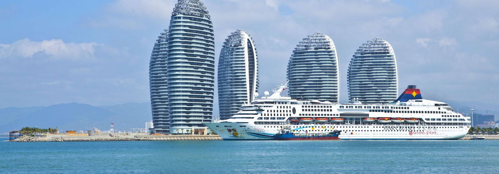 phoenix_island_sanya_bay