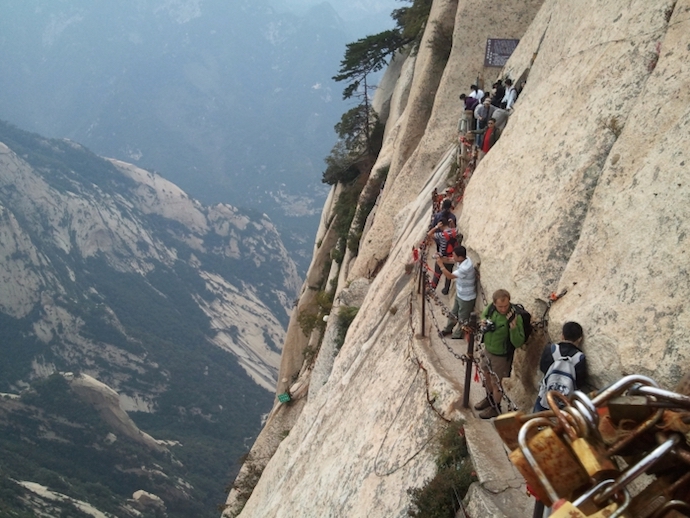 huashan-being-in-awe