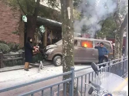 van in Shanghai