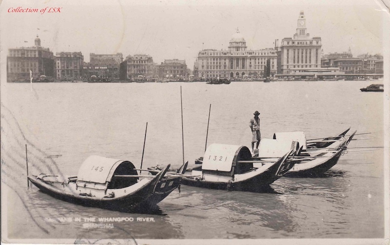 Панорама южной части Банда около 1925 года, бывшее здание телеграфа четвертое слева. Источник: flickr Fin de Siecle