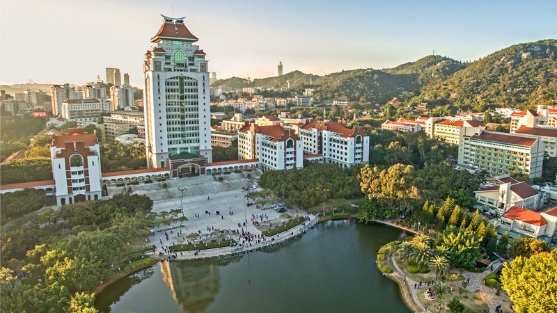 Main-Buildings,-Xiamen-University