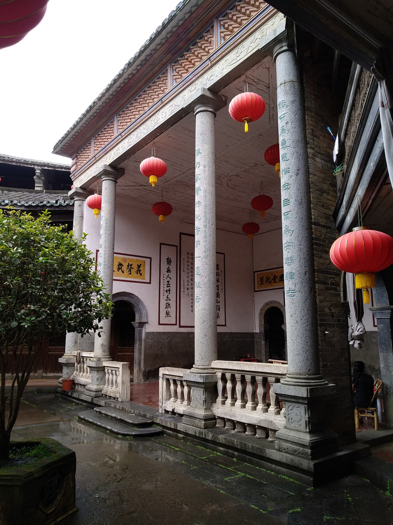 guide tulou