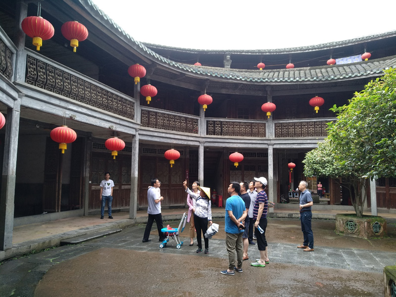 guide tulou