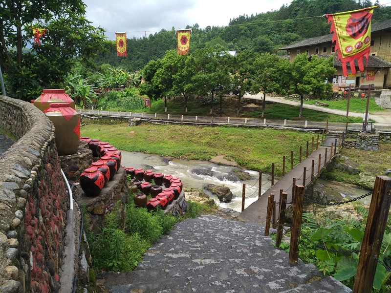 guide tulou