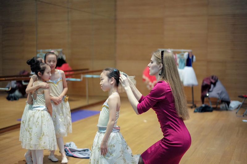 ballet teacher in China